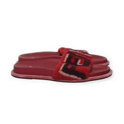 Mules (Rouge) de Fendi Cuir
