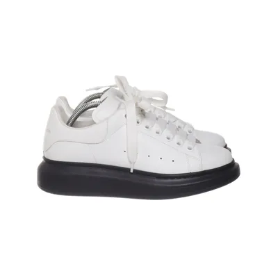Sneakers (Vit) från Alexander McQueen