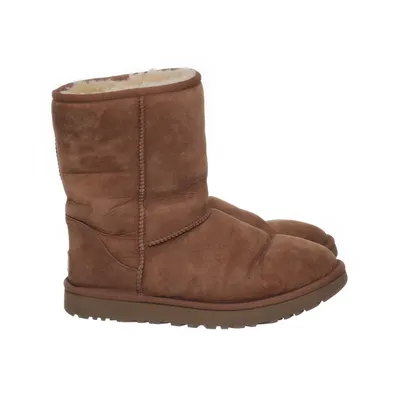 Enkellaarzen (Classic Short II) van UGG Suède