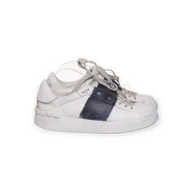 Sneakers (Rockstud) från Valentino Garavani Skinn