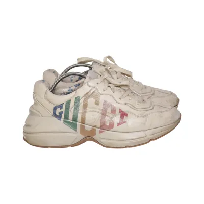 Sneakers (Rhyton) från Gucci Skinn