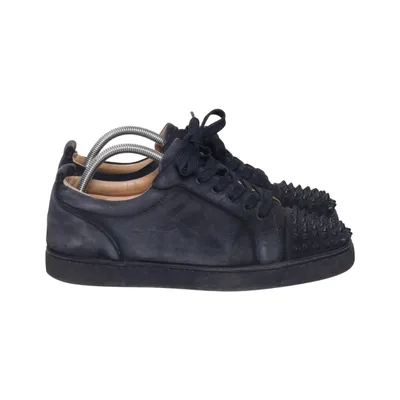 Baskets (Louis Junior Spikes) de Christian Louboutin Daim