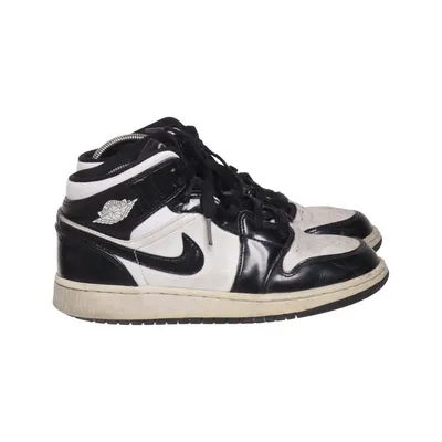 Sneakers (1 Mid) from Nike Air Jordan