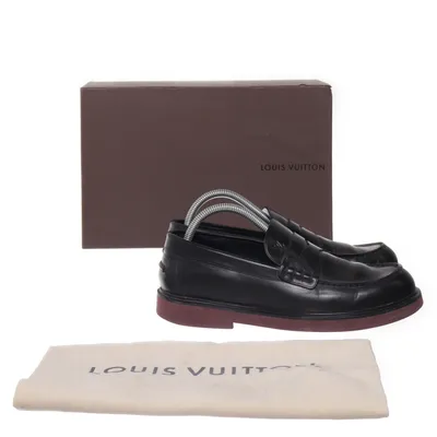 Loafers (Black) from Louis Vuitton Leather
