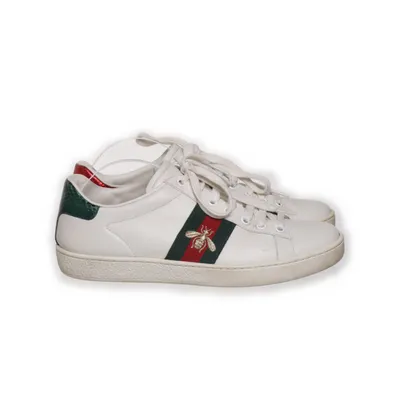 Sneakers (Ace Bee) från Gucci Skinn