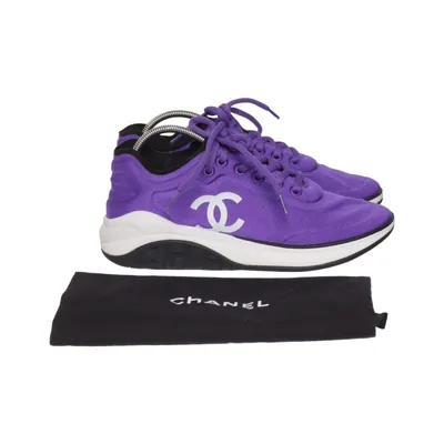Baskets (Violet) de Chanel