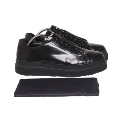 Sneakers (Zwart) van Prada