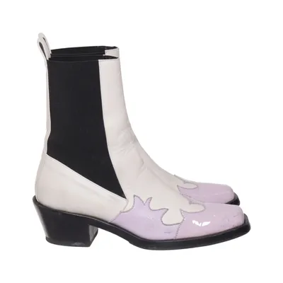 Bottes à talons (Blanc, Noir, Violet) de MSGM Cuir