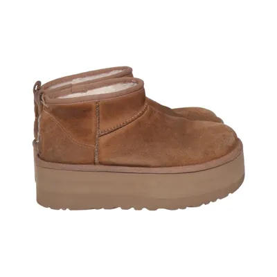 Enkellaarzen (Classic Ultra Mini Platform) van UGG Leer