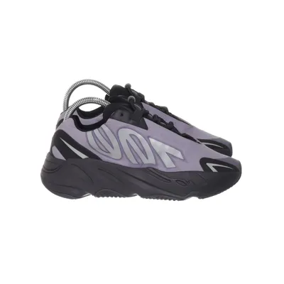 Baskets (700 MNVN Geode) de Adidas x Yeezy