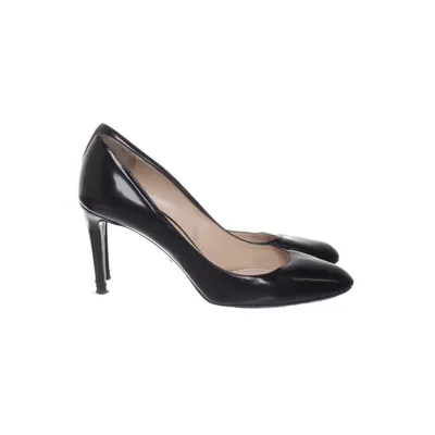 Pumps (Black) from Prada