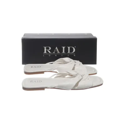 Slip-ins (White) from Raid