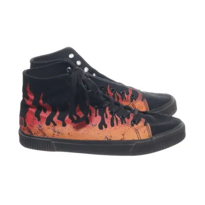 Sneakers (Black, Orange, Red) from Yourturn