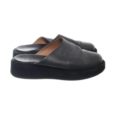 Slip-ins (Black) from ATP Atelier