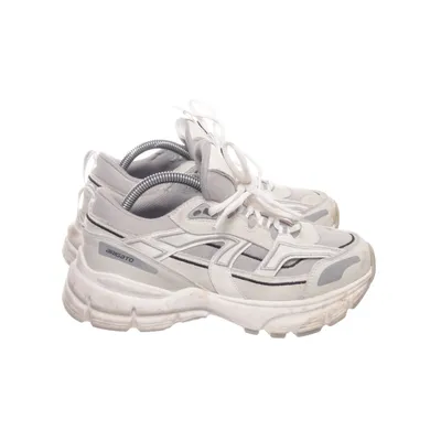 Sneakers (Vit) från Axel Arigato