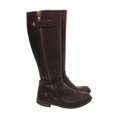 Boots (Brown) from Dainite