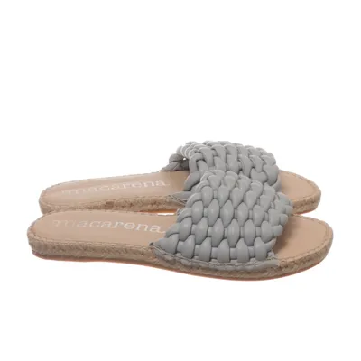 Mules (Bleu) de Macarena