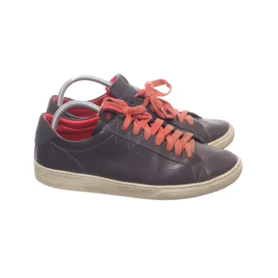 Sneakers (Lilla, Sort) fra WeSC