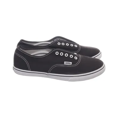 Canvas shoes (Black) from Vans