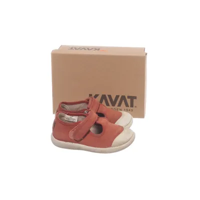 Schoenen (Bruin, Wit) van Kavat