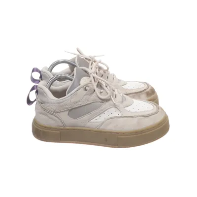 Sneakers (Wit) van Eytys