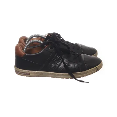 Sneakers (Black) from Borg