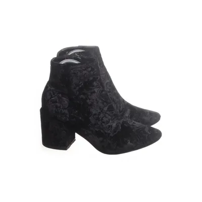 Stiefeletten (Schwarz) von Public Desire