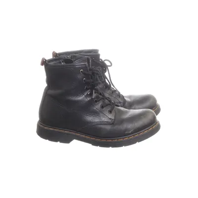 Laced boots (Black) from Klondike