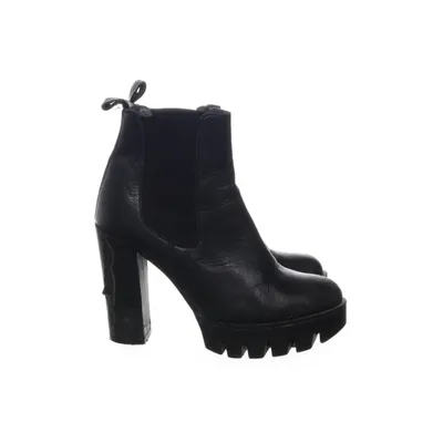 Stövletter (Svart) från Shoe Biz Copenhagen Skinnimitation