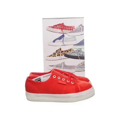 Sneakers (2730 Velvetchenillew) från Superga