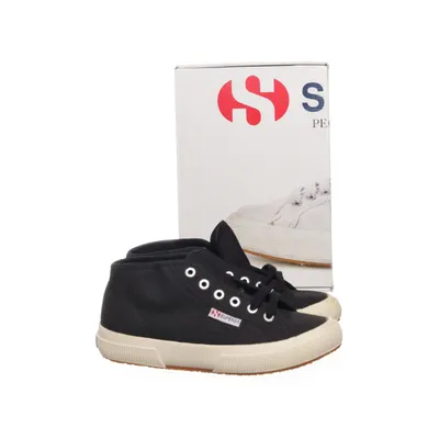 Canvas sko (2754 COTU) fra Superga