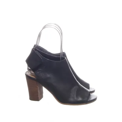 Klackskor (Svart) från Nine West
