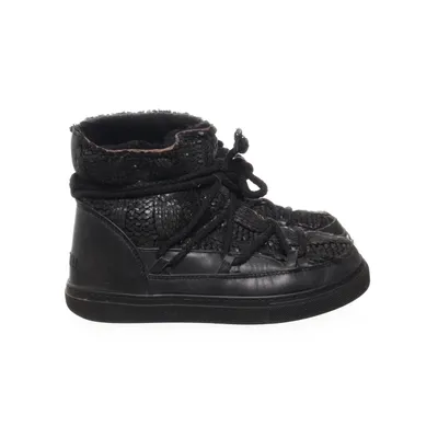 Boots (Svart) från Inuikii