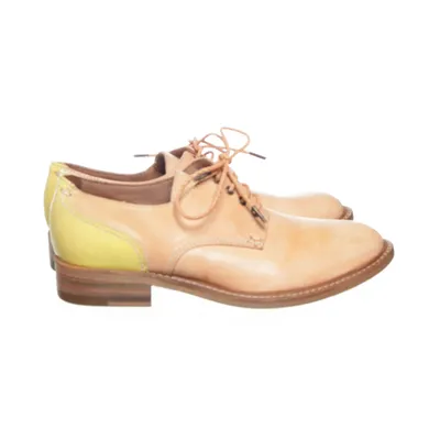 Derbyskor (Orange) från Buttero Skinn