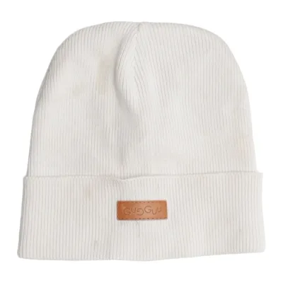Beaniemössa (Vit) från Gugguu