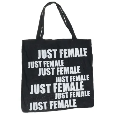 Tygpåse (Svart) från Just Female