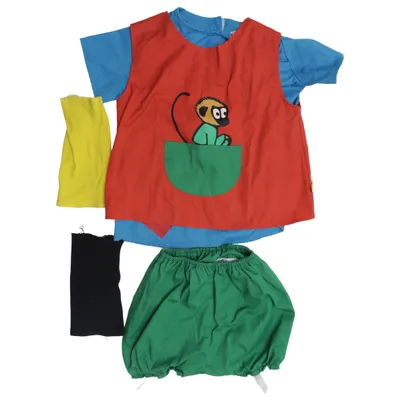 Maskeradkläder (Röd, Blå, Grön) från Pippi