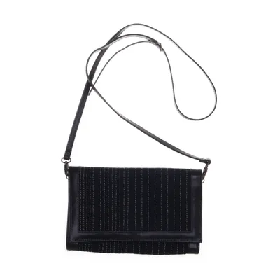 Axelremsväska (Svart) från Klässbols