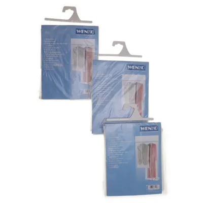 Resegarderob från Wenko