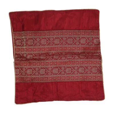 Kuddfodral (Röd, Guldfärgad) från Indiska Metallfiber, Polyester, Viskos
