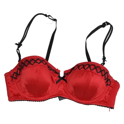 BH (Röd, Svart) från Hunkemöller
