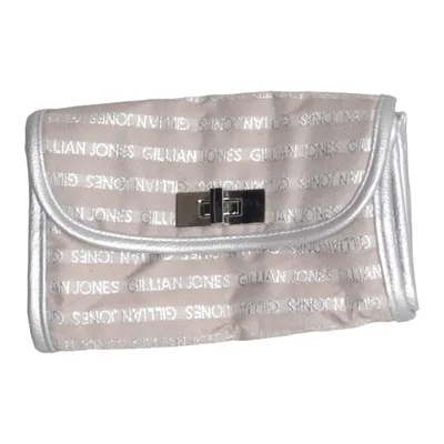 Toilet bag (Beige, Silver) from Gillian Jones