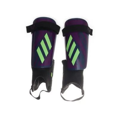 Skydd (Blå, Lila, Grön) från Adidas