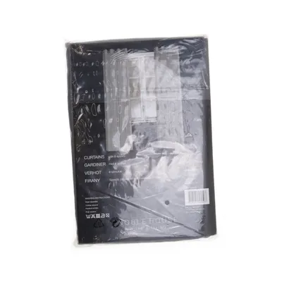 Mörkläggningsgardin (GARDIN) från Noble House Polyester