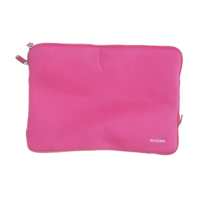 Laptop case (Pink) from Incase