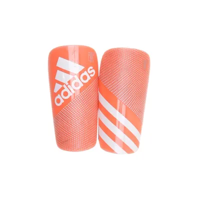 Benskydd (Röd, Vit) från Adidas