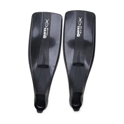 Flippers (Black) from Mares