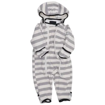 Mjukisdräkt (Grå, Vit) från On the Peak Polyester