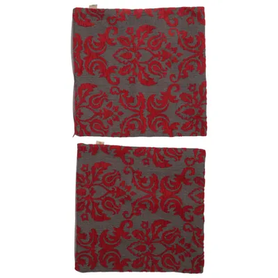 Sierkussensloop (Rood, Grijs) van Different Design