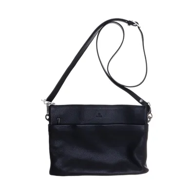 Axelremsväska (Svart) från Adax Skinn